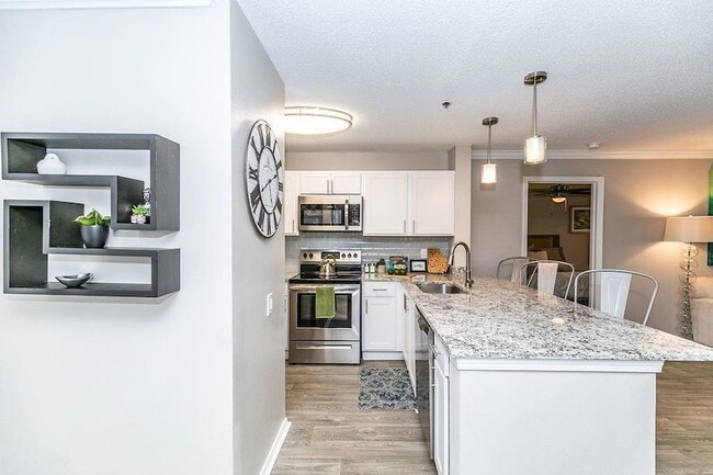 Photo - 1401 W Paces Ferry Rd NW