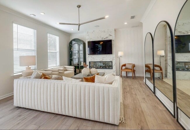 Photo - 5016 Rill Ct