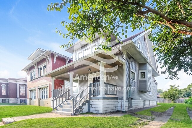 Photo - 3625 W Broadway