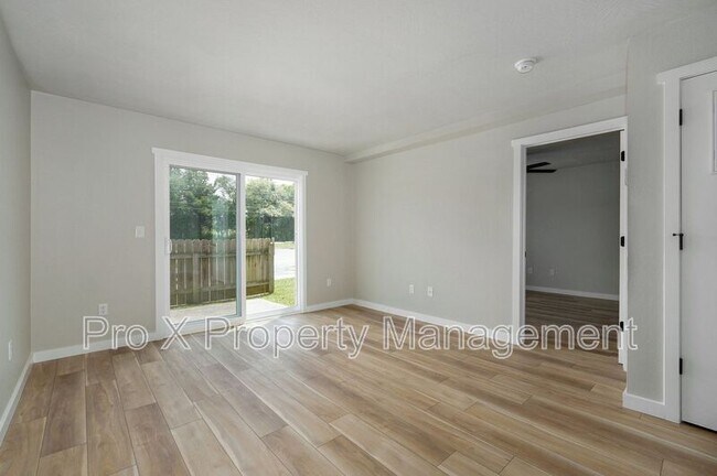 Photo - 2213 E Macs Ct Unit 6