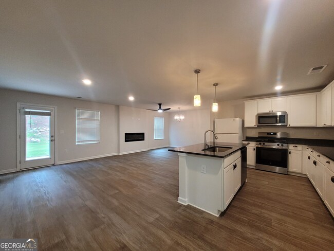 Photo - 220 River Meadow Dr