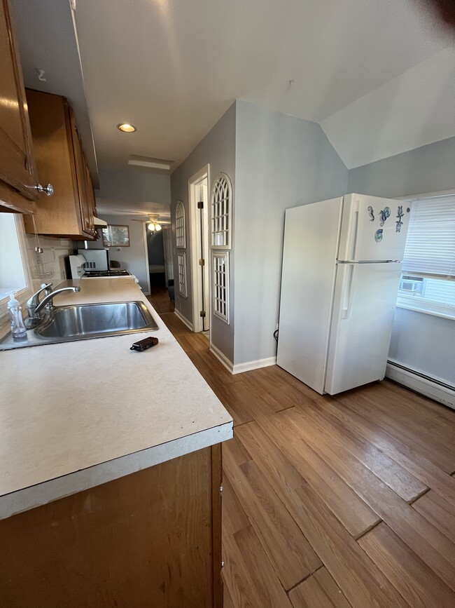 Photo - 24 5th St Unit 3