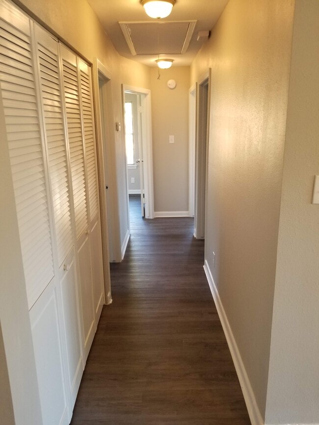 Hallway - 7417 Caddo Rd
