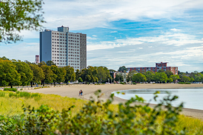 Photo - 1422 Columbia Rd Apartment Unit 8D