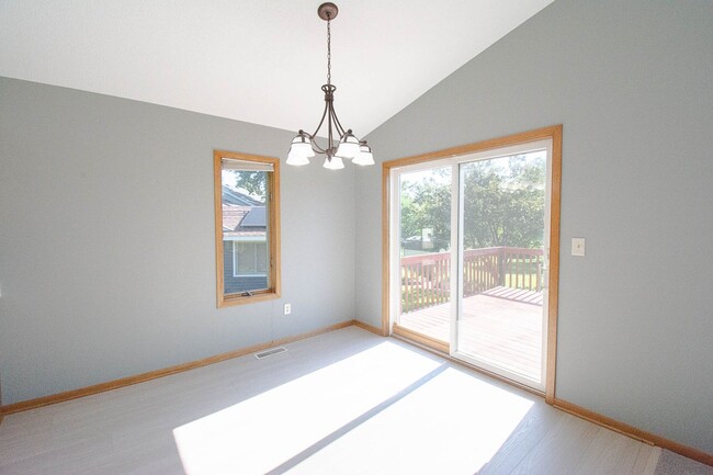 Photo - Pristine, Bright, and Move-In Ready in SW Rochester!