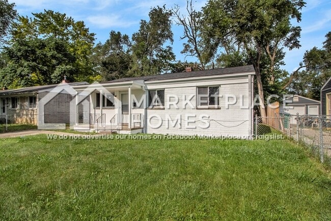 Photo - 590 Calder Ave
