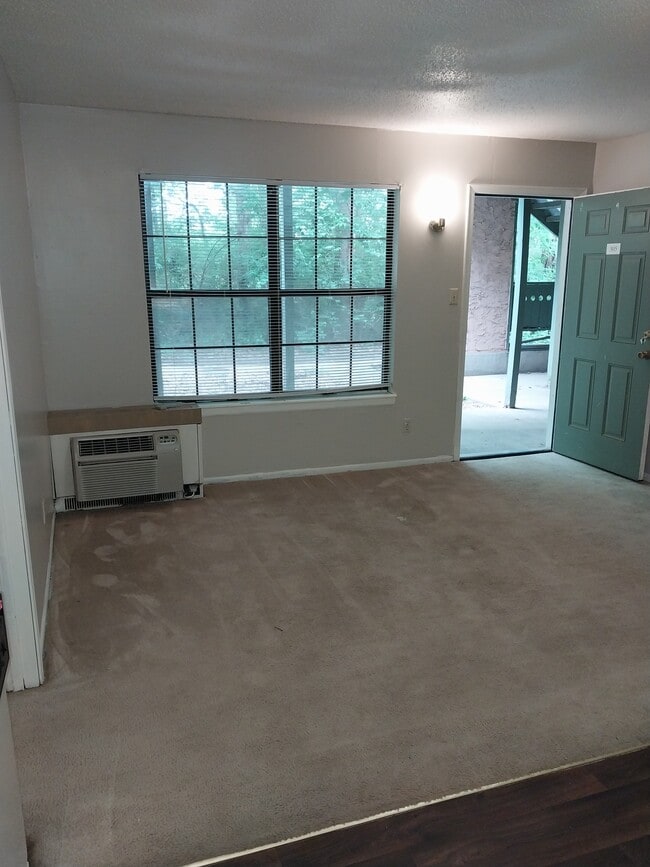 Sala de estar de Canterbury - Kensington Park Apartments