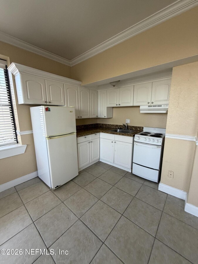 Photo - 311 W Ashley St Unit 302