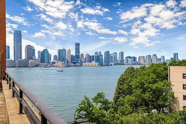 Photo - 99 Battery Pl Unit 17B