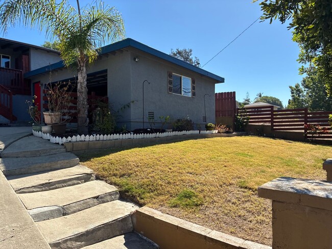 Photo - Unique 3 Bedroom 2 Bath House in Encanto