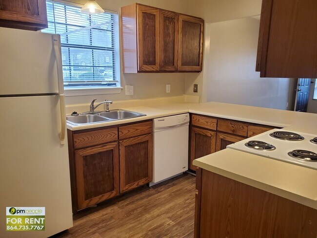 Photo - 3 Pointer Ln Unidad Pointer Ln 03B