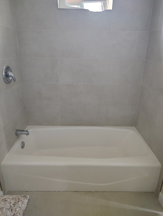 Photo - 966 Live Oak Cir Unidad 966 Live Oak Circle