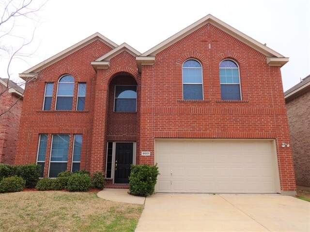 Photo - 9501 Navarro St