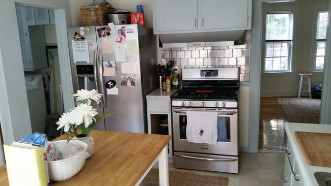 Kitchen - 43 Evergreen Ave Unit 1