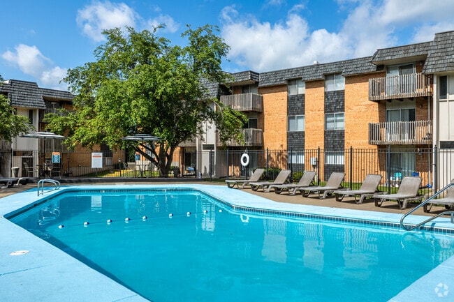 Alta Village Apartments - Pool & Sundeck