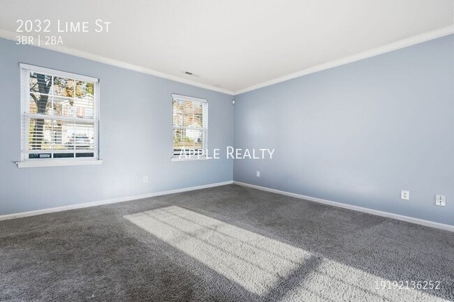 Photo - 2032 Lime St