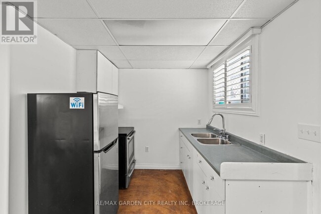 Photo - 101 Moffatt St Unit 2