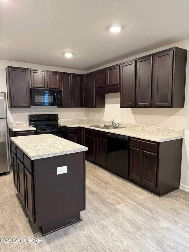 Photo - 125 Red Bay Rd