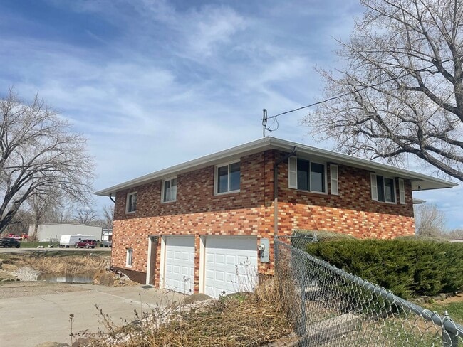 Photo - 1229 Thiel Rd