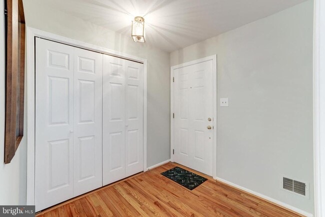 Photo - 9823 St Cloud Ct