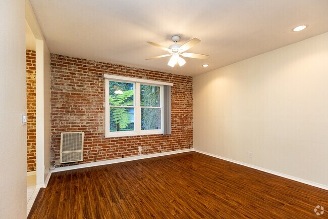 Studio, 1BA