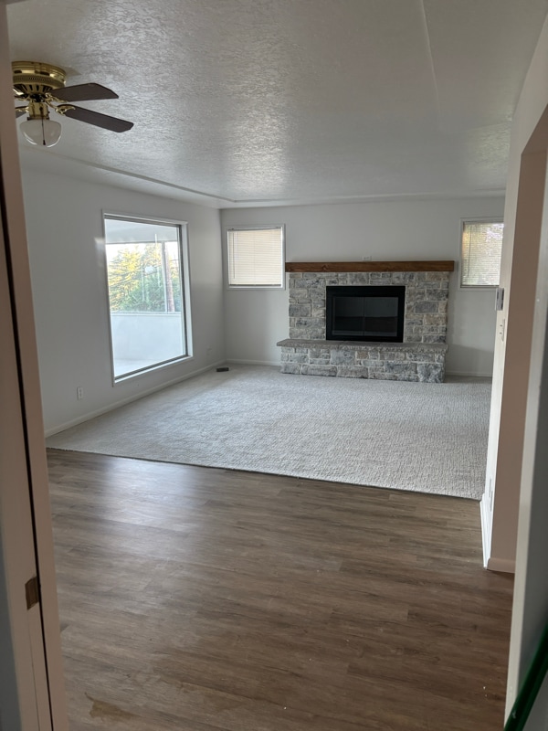 Photo - 2145 Webb St