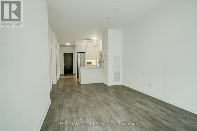 Photo - 101 Erskine Ave Unit 321