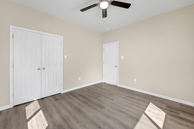 Photo - 8110 Braniff St
