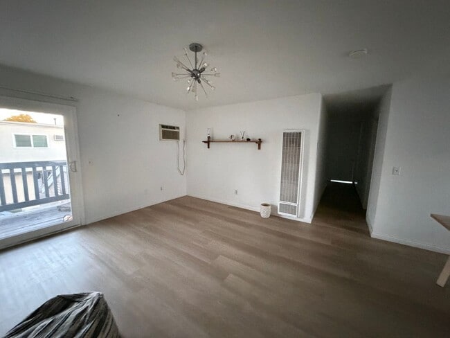 Building Photo - 18507 Vidora Dr Unit B