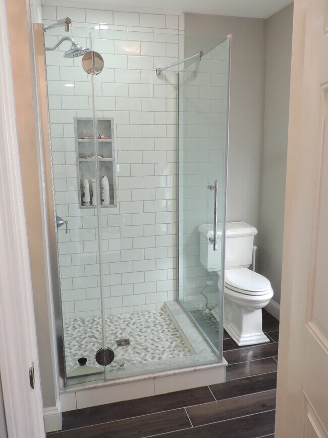 Photo - 7 Ward Ct Unit 2