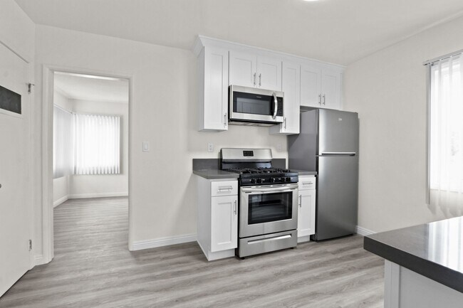 1824 16th St Unit 8