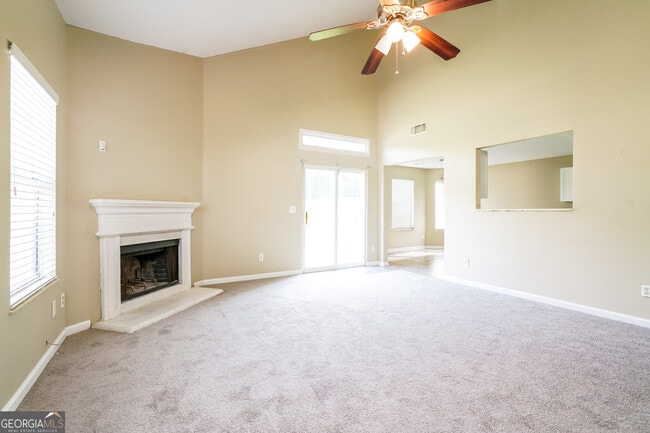 Photo - 6354 Klondike River Rd