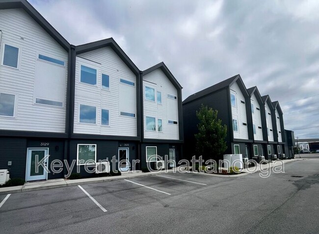 Photo - 3125 Riverwalk Parkway Townhome