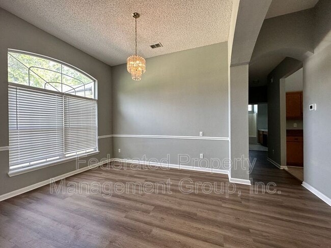 Photo - 620 Catherine Foster Ln