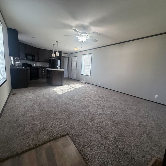 Photo - 10610 State Rte 762