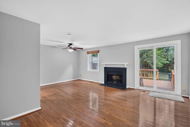 Photo - 8228 Goldstream Ct