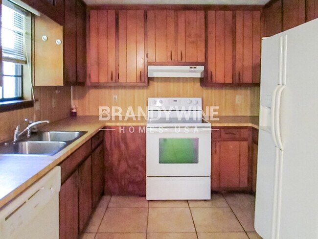 Photo - 5063 Springtree Ct