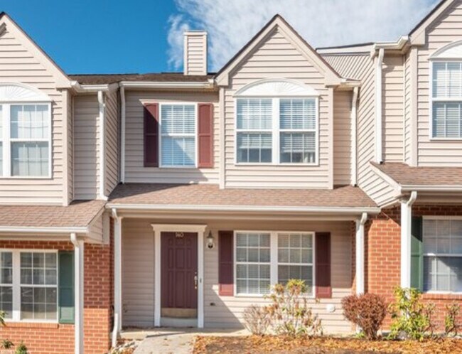 Photo - 140 Blue Leaf Dr