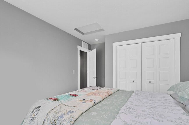 Photo - Lovely Meridian Home