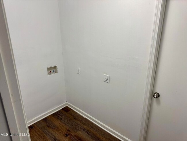 Photo - 5826 Patricia Dr