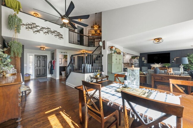 Photo - 1264 Bellevue Dr