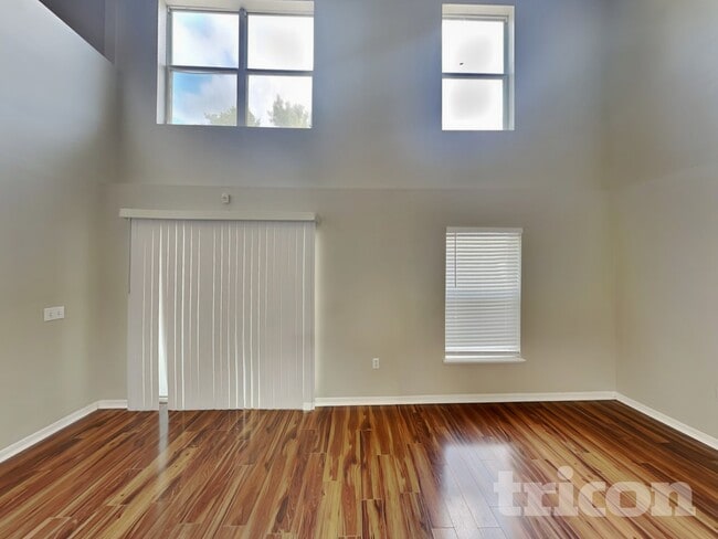 Photo - 76589 Longleaf Loop