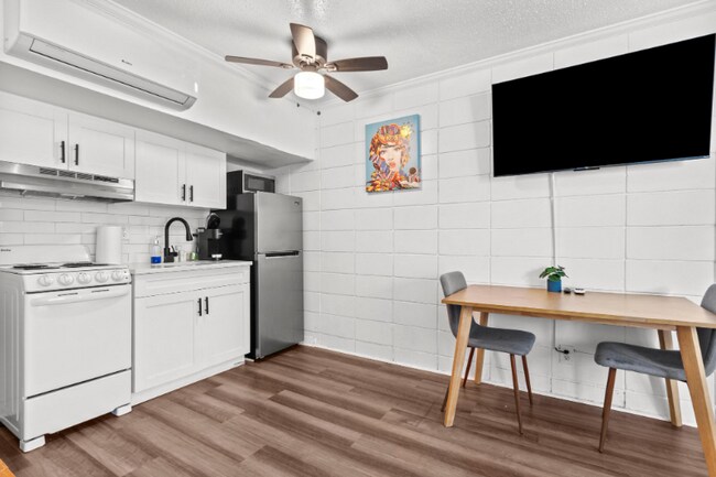 Photo - 425 2nd St N Unit 14