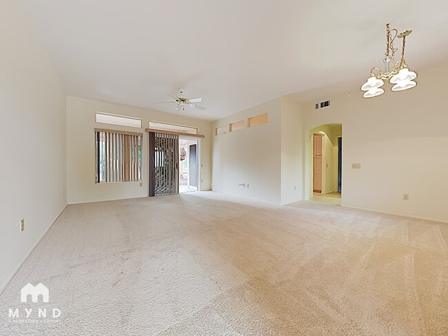 Photo - 16181 W Heritage Dr