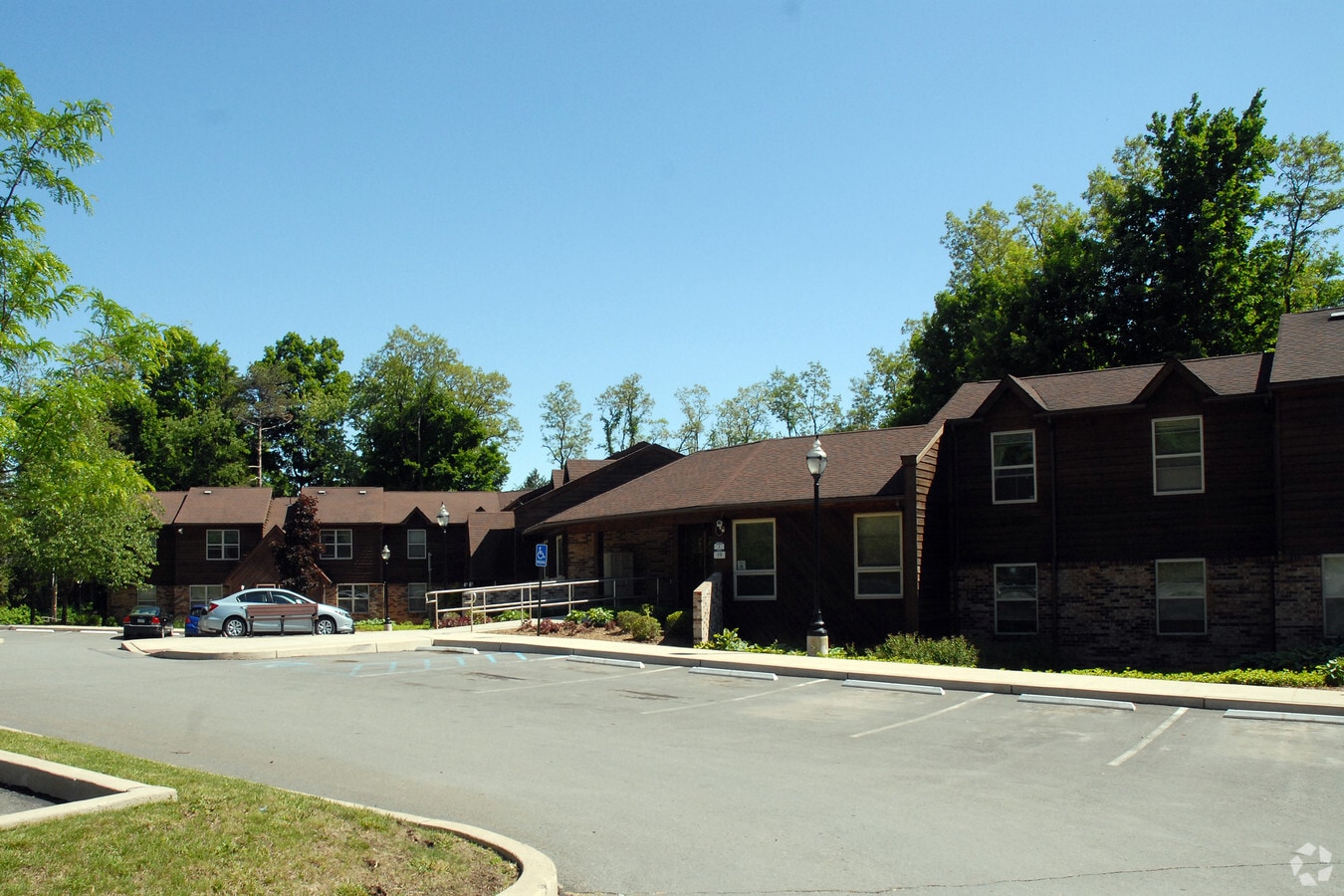 Limekiln Manor - Limekiln Manor Apartments