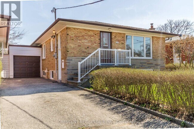 Photo - 51 Black Creek Blvd