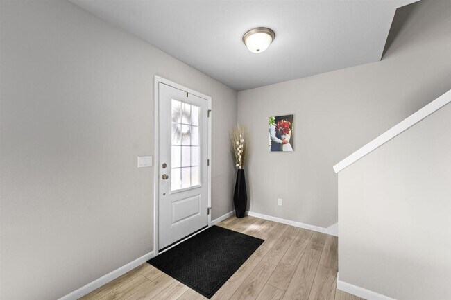 Photo - 2908 S Syene Rd