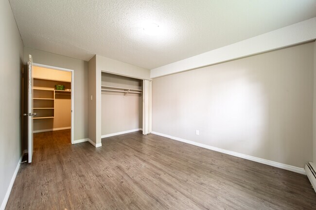 Photo - River Heights Apartments