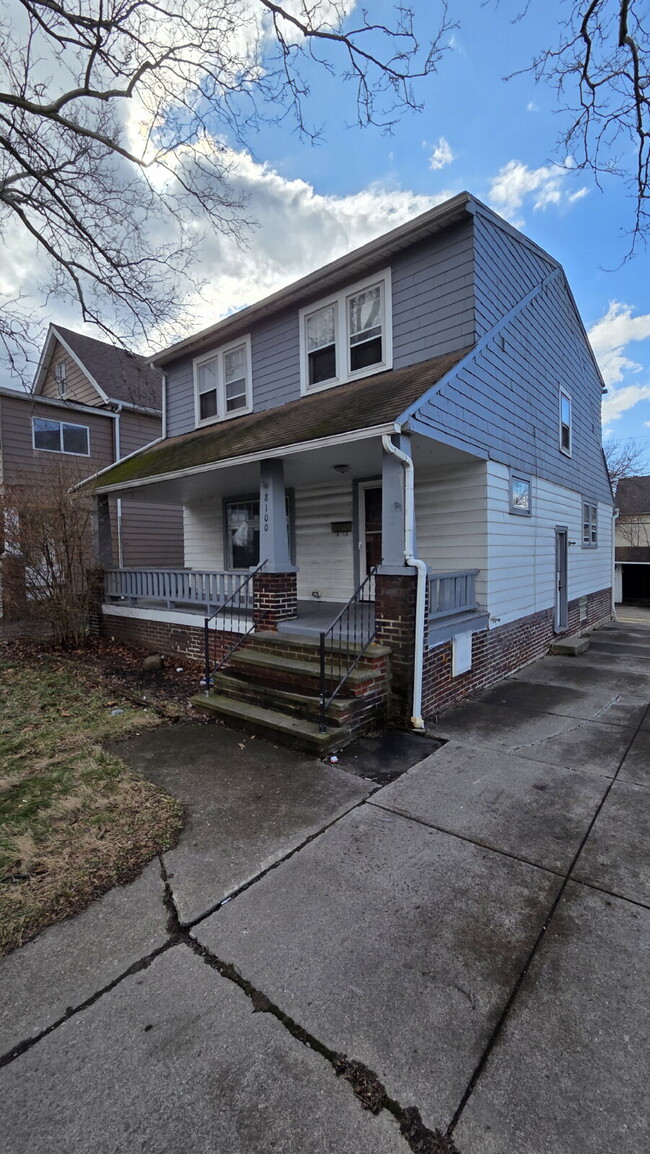 Photo - "Single Family Home in Garfield Heights - 1368 Sq Ft of Comfort!"