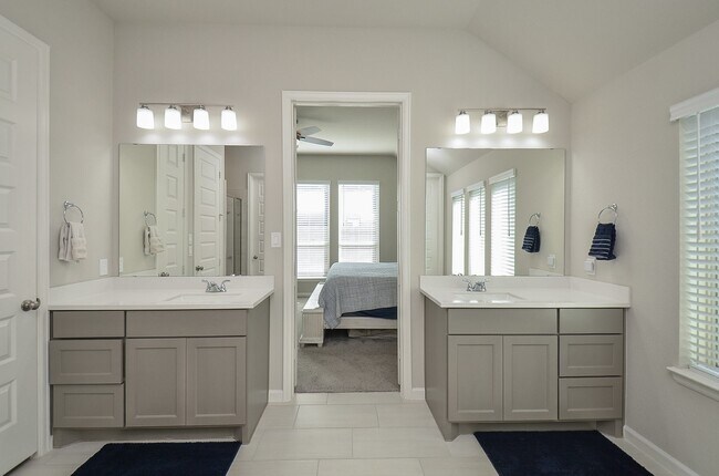 Photo - 30247 Gold Finch Pl